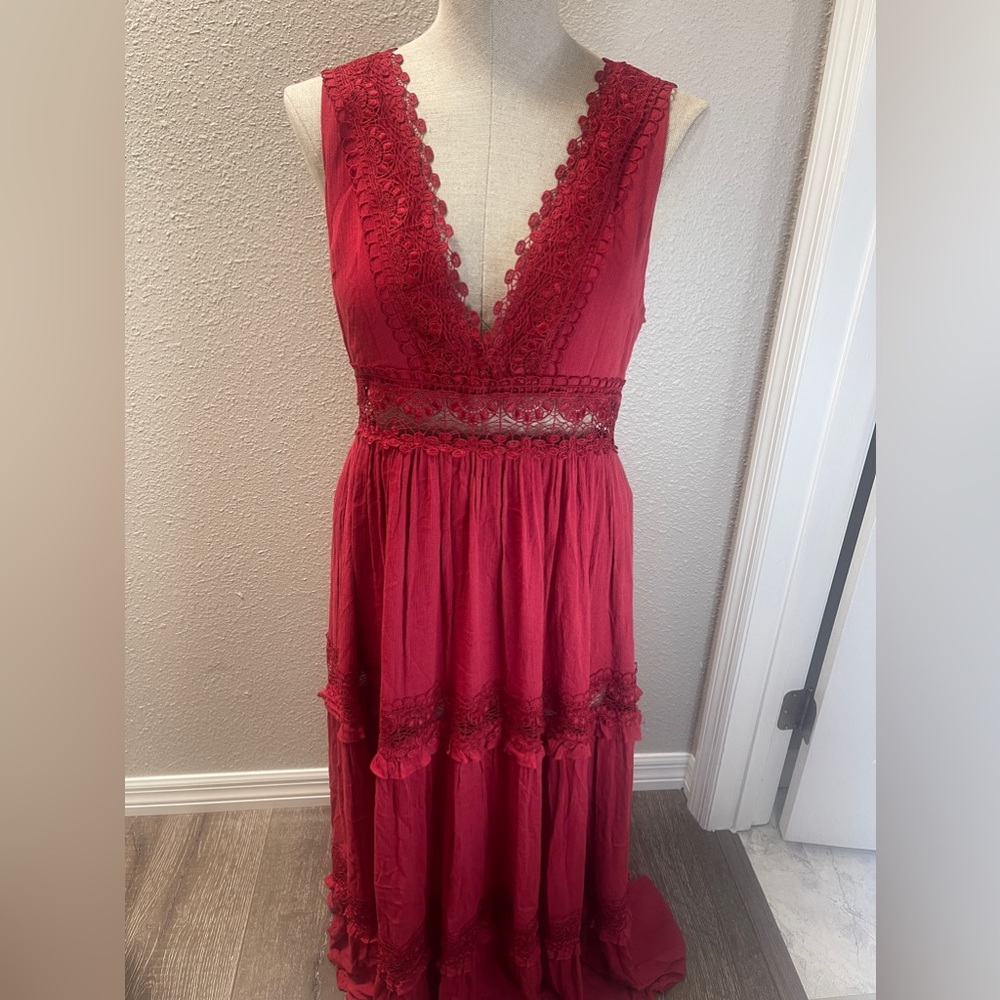 NWOT Forever 21 Pieced Lace Dress Cutouts